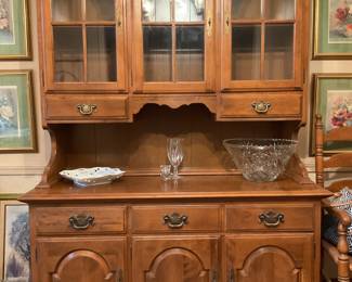 Ethan Allen china cabinet-50x20x74