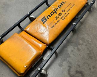 Vintage Snap-on JC26O Creeper – USA Made Mechanics Shop Tool – Padded Orange Seat – Heavy-Duty
