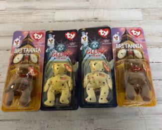 NIB Vintage Ronald McDonald House Charities Beanie Babies Collection of 4