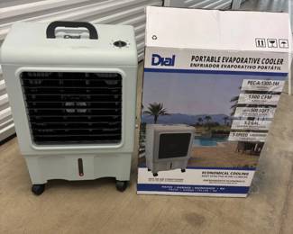 1300-CFM 3 -Speed Indoor/Outdoor Portable Evaporative Cooler for 500-sq ft