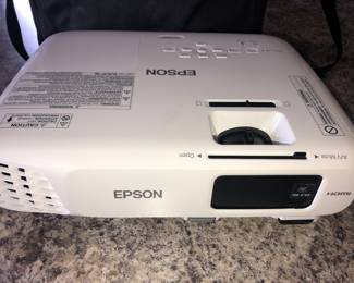 Epson EX3220 HDMI Projector with carrying bag $100