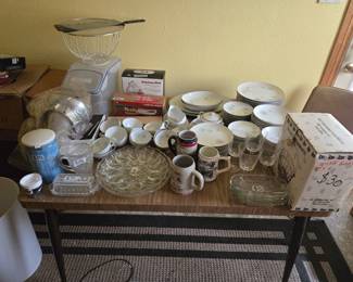 Vintage Japanese dinner set