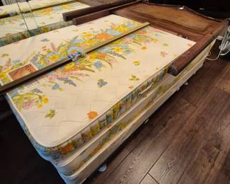 Single twin bed $25