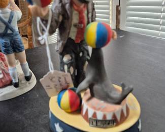 Emmett Kelly, Jr figure $ varies
