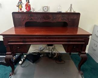 $50 antiquedesk