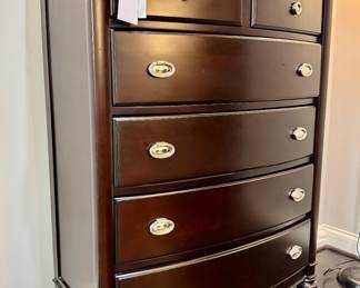 $500 each (2 available); 6-drawer high boy dresser with silver accents and flip top mirrored valet, top two drawers are lined; 40x19x57; view with flip top down. Excellent condition! 