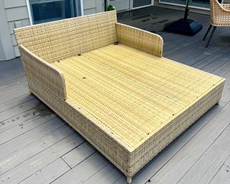 $200; outdoor resin wicker patio day bed, includes cushions (need to be cleaned); 53x59x28