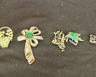 Green Button Badges