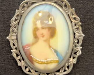Antique Habdpainted Brooch