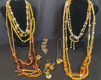 Amber Color Collection