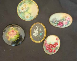 Beautiful Floral Brooches