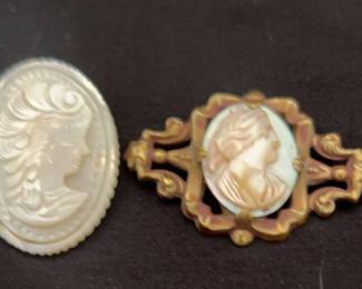 Antique Mother Of Pearls Cameo Brooches