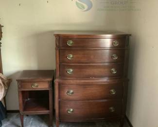 Drexel/ Kent Group Wooden Dresser & Nightstand