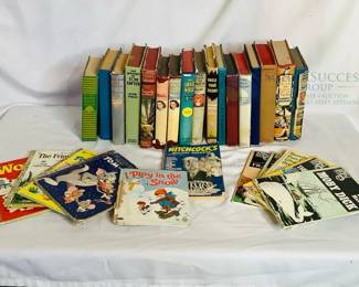Collection of Vintage Books Including Tom Sawyer, Swiss Family Robinson