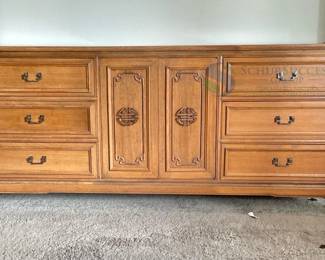 Wooden Sideboard/Buffet Cabinet