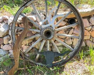 Antique Wagon Wheel