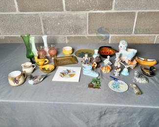 Assorted Vintage Decorative Collectibles & Figurines