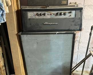 AMPEG GS-12R Amplifier