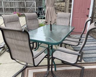 Patio furniture and rugs