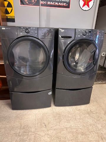 1 Washer Dryer