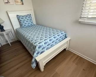 Twin bed
