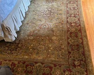 Wool rug 8x10 - good condition