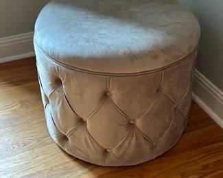 Large tufted ottoman