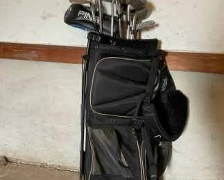 Golf Clubs Caddy