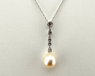 14kt white gold chain with cultured pearl, diamond pendant