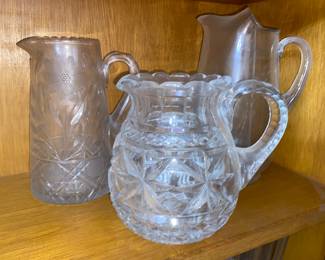 Heavy glass and crystal pieces