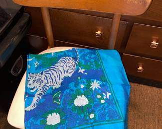Vtg MCM chair