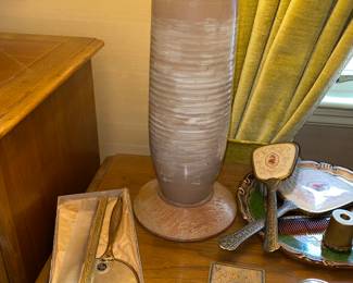 Vtg brown / white ceramic lamps
