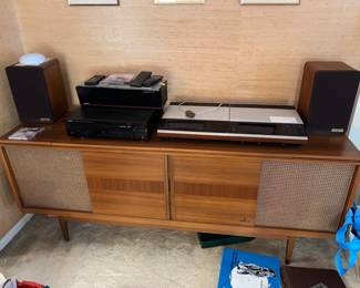 Grundig console Stereo system