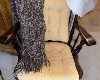 Vtg rocking chair