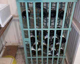 Wine cage