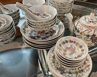 65 Piece Chinese Set