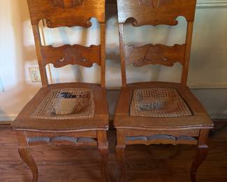 Set of Chairs with table