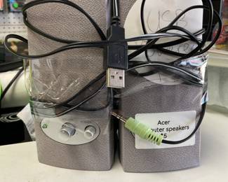 USB powered speakers
