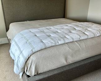 King size bed
