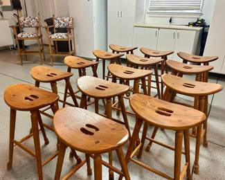 14 bar height stool. sturdy and well made.