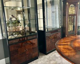 Pair of matching Henredon cabinets
