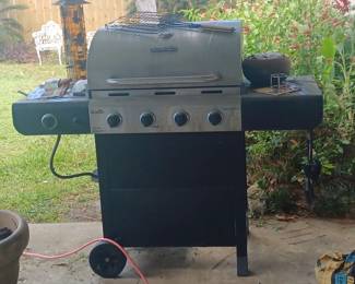 Charbroil Grill