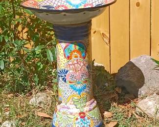 Talavera Mexican pottery birc bath. There are 2 with several cachepots