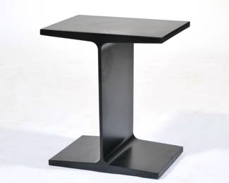 STYLE OF WARD BENNETT PAINTED STEEL I-BEAM SIDE TABLE | Steel side table painted black, in the form of an I beam, in the manner of Ward Bennett for Brickell - h. 18.25 x w. 12 x l. 16 in