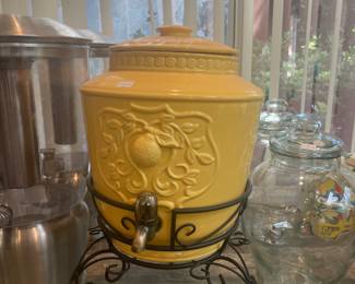 drink dispenser