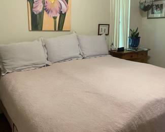 King bed $250