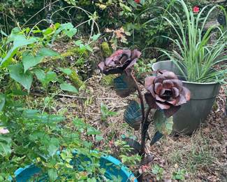 Metal garden art