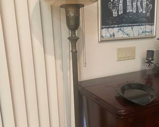 Vintage floor lamp. It works!