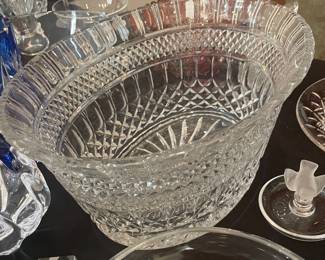 Large glass ice vessel