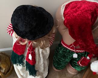 Peekaboo Christmas Dolls